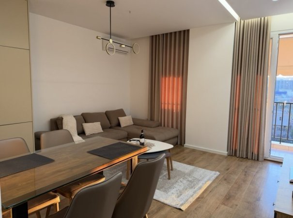 Tirane, jepet me qera apartament Kati 4, 64 m² 550 € 