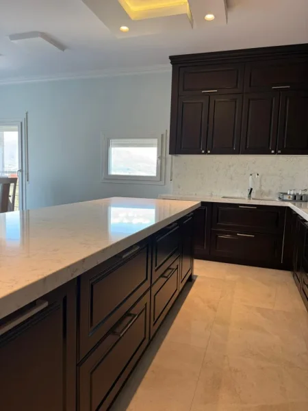 Tirane, shitet apartament Kati 2, 111 m² 259.000 € 