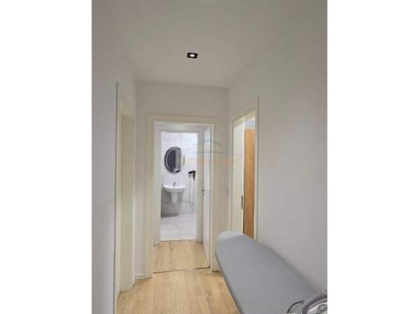 Tirane, shitet apartament Kati 4, 108 m² 270.000 €