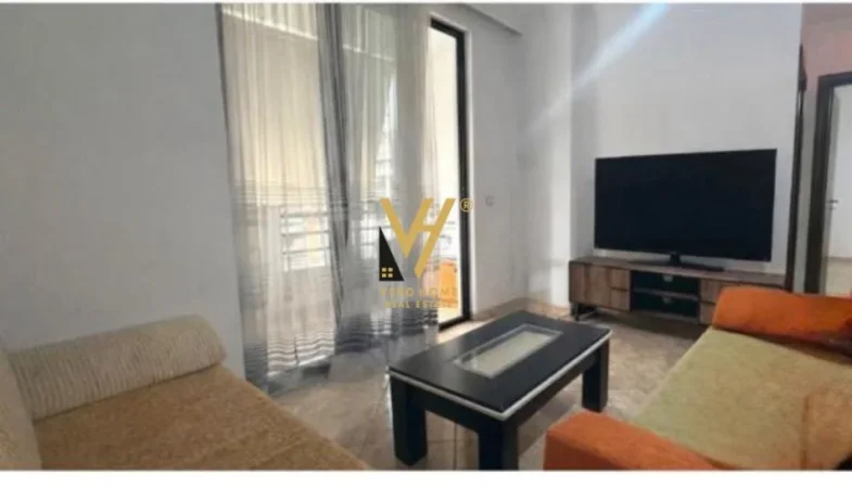 Tirane, jepet me qera apartament 2+1+Ballkon Kati 9, 110 m² 550 € (JORDAN MISJA)