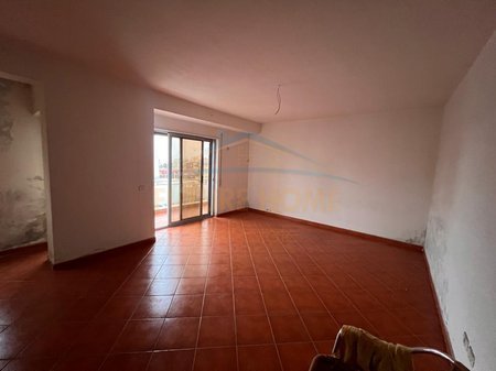 Durres, shitet apartament 3+1+Aneks+Ballkon Kati 9, 140 m² 210.000 € (Prane Bashkise, Durres)