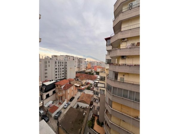 Durres, shitet apartament 3+1 , 128 m² 210.000 € (PRANE BASHKISE, DURRES)