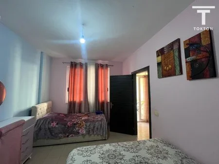 Tirane, shitet apartament 2+1 Kati 4, 99 m² 