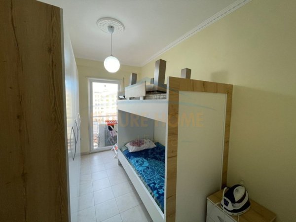 Durres, shitet apartament 2+1 Kati 6, 95 m² 220.000 € (QENDER,DURRES)