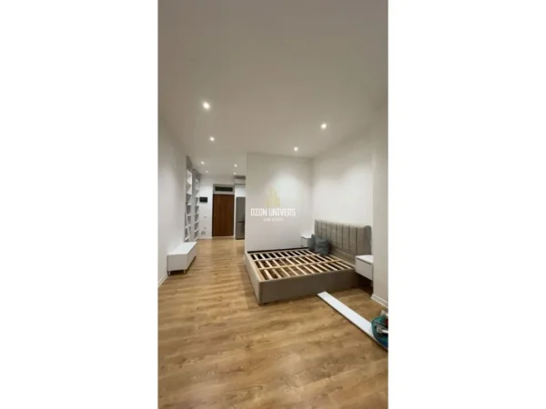 Tirane, jepet me qera garsonier Kati 0, 50 m² 600 € (Rruga e Barrikadave)