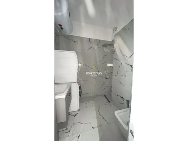 Tirane, jepet me qera garsonier Kati 0, 50 m² 600 € (Rruga e Barrikadave)