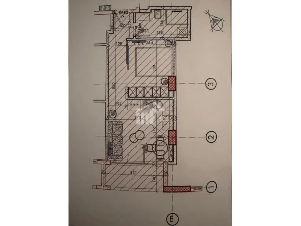 Tirane, jepet me qera apartament 1+1 Kati 1, 48 m² 550 € (PRANË RRUGËS “MYSLYM SHYRI”)