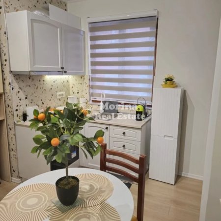 Tirane, jepet me qera apartament 1+1 Kati 5, 60 m² 600 € (Myslym Shyri)