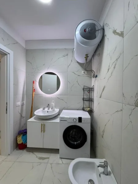 Lezhe, jepet me qera apartament 2+1 Kati 1, 110 m² 550 € (Univers City)