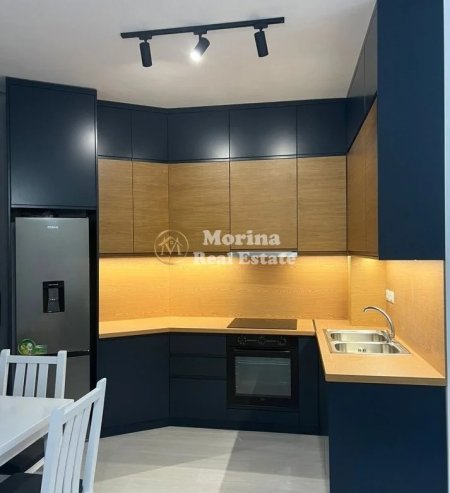 Tirane, jepet me qera apartament 1+1 Kati 2, 60 m² 600 € (Astir)