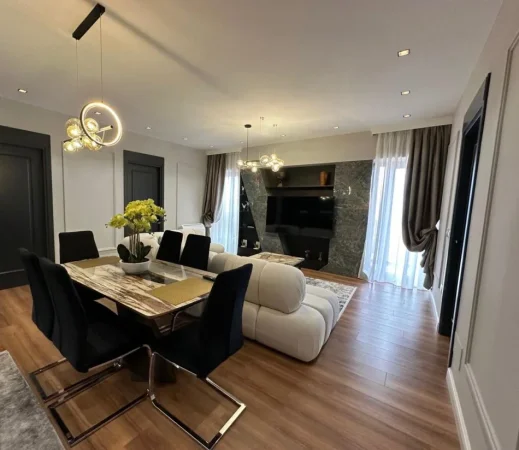 Tirane, jepet me qera 3+1 Kati 13, 140 m²