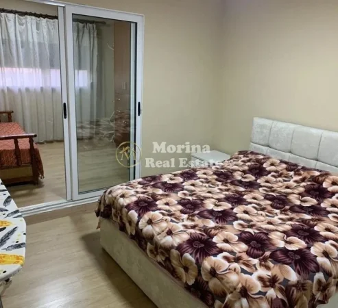 Tirane, jepet me qera apartament 1+1 Kati 3, 70 m² 500 € Pediatria)