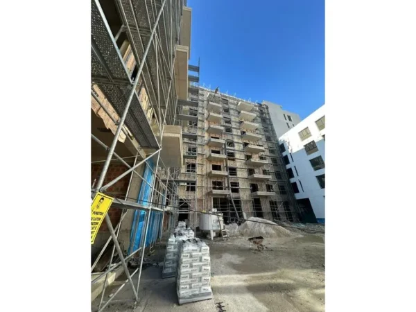 Tirane, shes apartament 2+1+Ballkon Kati 6, 100 m² 195.000 € 