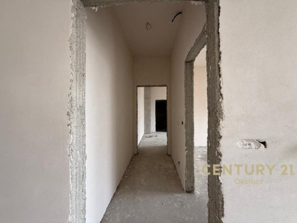 Tirane, shitet apartament 2+1 Kati 6, 116 m² 226.000 € 