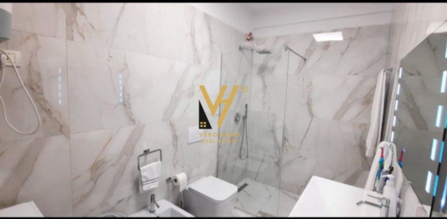 Tirane, shitet apartament 2+1+Ballkon Kati 6, 106 m² 213.000 € (GREEN CITY, UNAZA E RE)