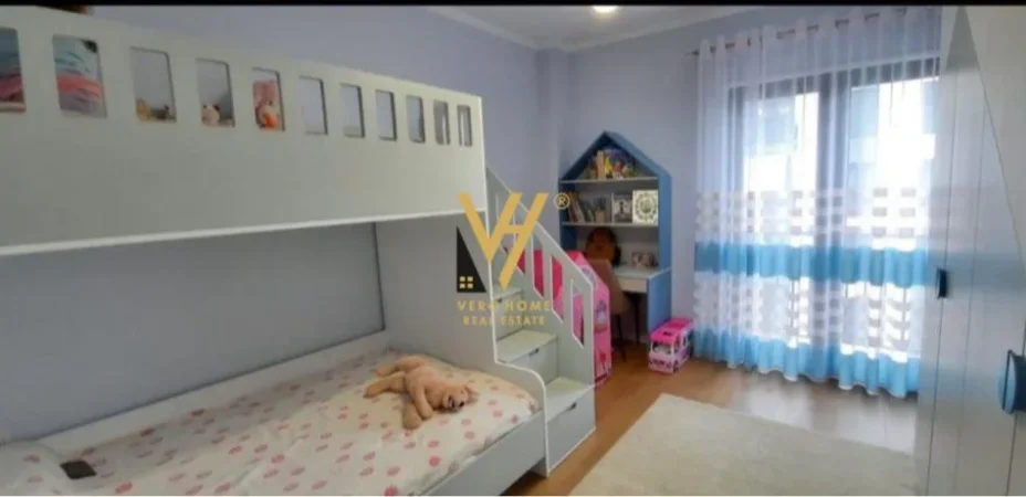 Tirane, shitet apartament 2+1+Ballkon Kati 6, 106 m² 213.000 € (GREEN CITY, UNAZA E RE)