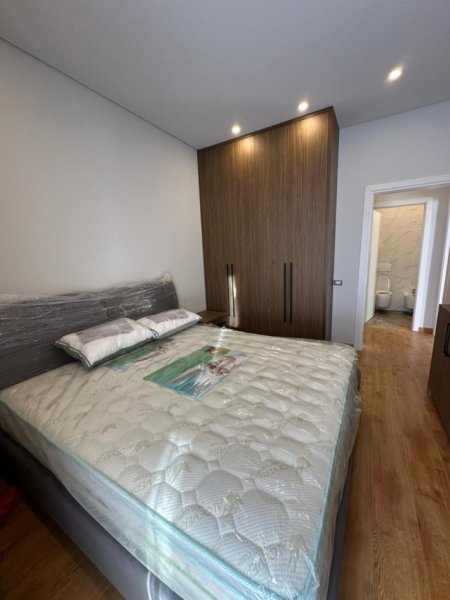 Tirane, jepet me qera apartament 1+1 Kati 2, 70 m² 750 € (Vasil Shanto)