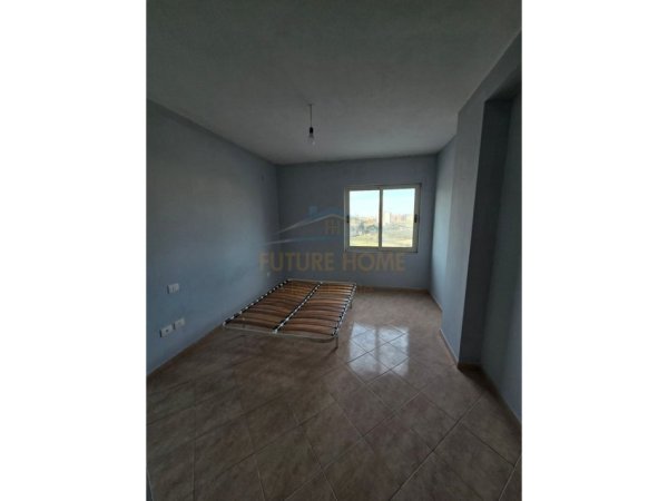 Tirane, jepet me qera apartament 1+1 Kati 4, 54 m² 330 € (Yzberisht)