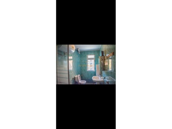 Tirane, jepet me qera apartament 2+1 Kati 4, 71 m² 600 € (Pazari i ri)