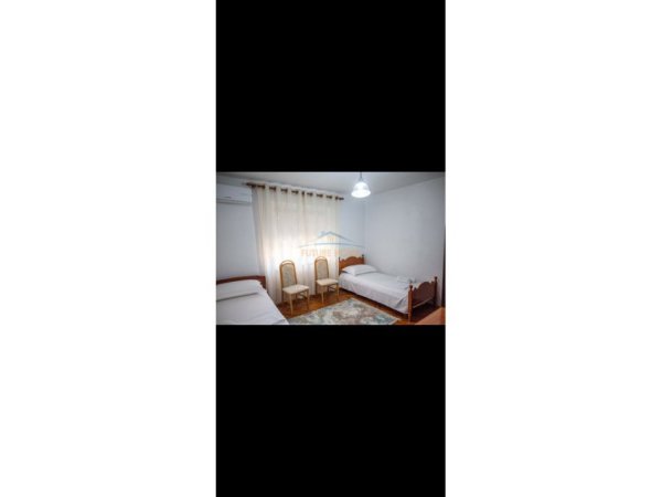 Tirane, jepet me qera apartament 3+1 Kati 4, 88 m² 750 € (Rruga Tefta Tashko Koco)