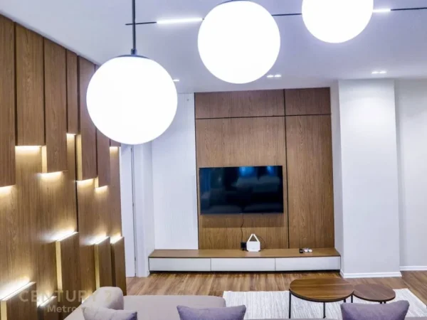 Tirane, jepet me qera apartament 2+1 Kati 5, 85 m² 1.500 € (Qender)