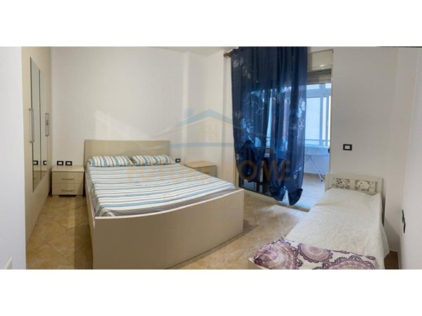 Durres, jepet me qera apartament 1+1+Ballkon Kati 3, 65 m² 500 € 