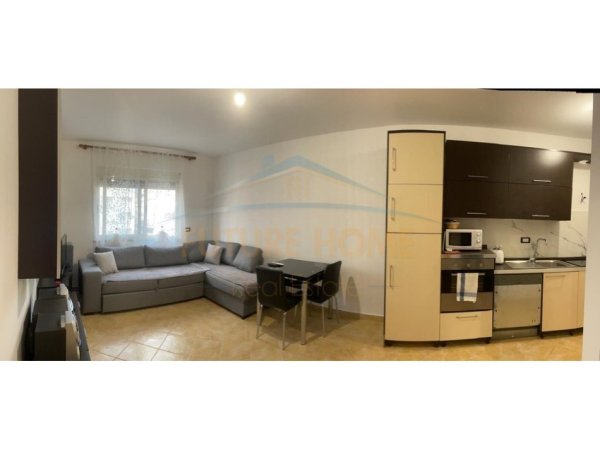 Durres, jepet me qera apartament 1+1+Ballkon Kati 3, 65 m² 500 € 