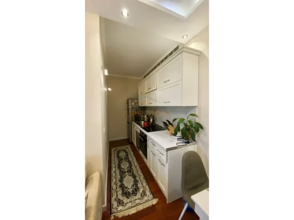 Durres, jepet me qera apartament 2+1+Ballkon Kati 7, 74 m² 800 € 