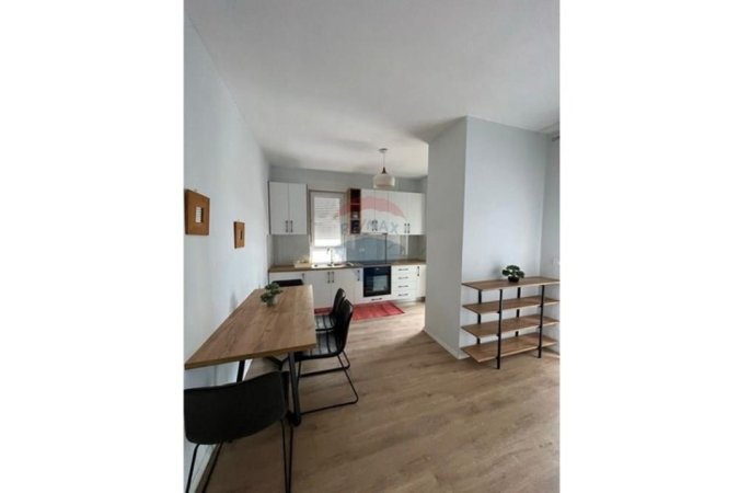 Tirane, jepet me qera apartament 2+1 Kati 3, 98 m² 750 € (Rruga Dritan Hoxha)