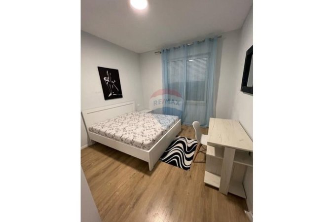 Tirane, jepet me qera apartament 2+1 Kati 3, 98 m² 750 € (Rruga Dritan Hoxha)