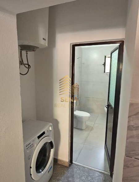 Tirane, jepet me qera apartament 1+1 Kati 1, 65 m² 400 € (Ish Parku i Autobuzave)