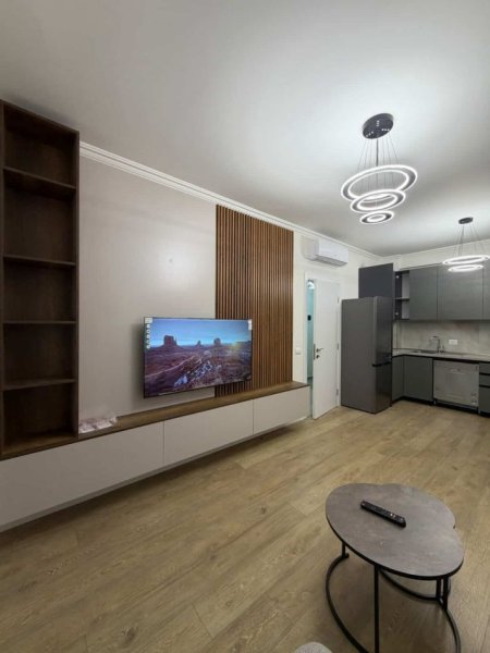 Tirane, jepet me qera apartament 1+1 Kati 2, 72 m² 800 € (KIKA 2)