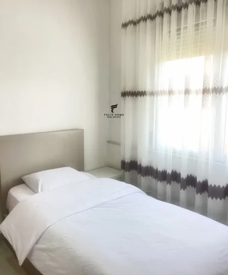 Tirane, jepet me qera apartament 2+1 Kati 1, 75 m² 550 € (ASTIR)