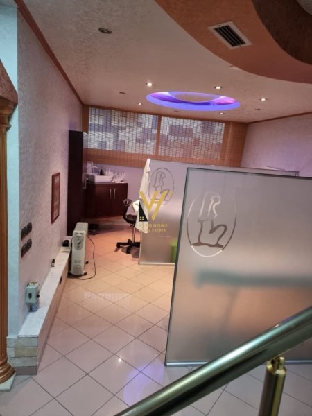 Tirane, shitet ambjent biznesi Kati 0, 150 m² 394.000 € (MINE PEZA)