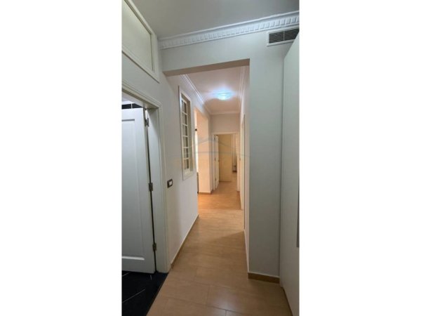 Durres, jepet me qera apartament 2+1 Kati 2, 72 m² 400 € 