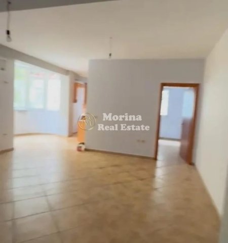 Tirane, jepet me qera apartament 2+1 Kati 3, 89 m² 650 € (Kodra e Diellit)