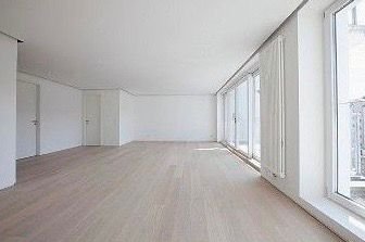 Tirane, jepet me qera zyre Kati 3, 100 m² 1.500 € (QENDER)