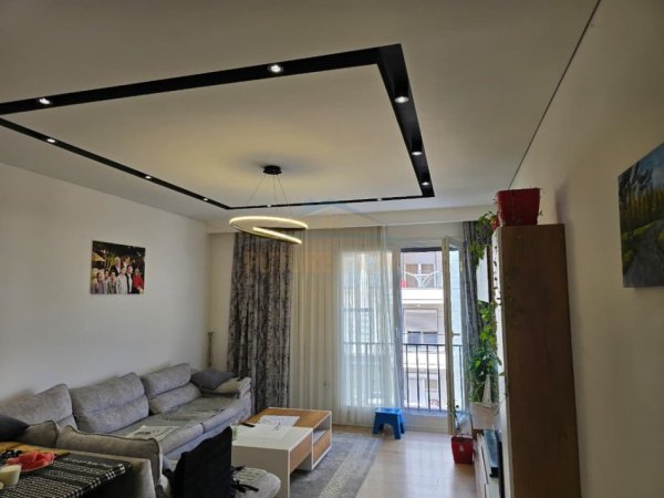 Tirane, shitet apartament 2+1+Post Parkimi Kati 4, 108 m² 270.000 € (ALIDEMI)
