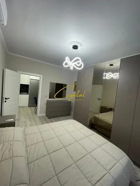 Tirane, jepet me qera apartament 1+1 Kati 3, 75 m² 900 € (RRUGA E KOSOVAREVE)