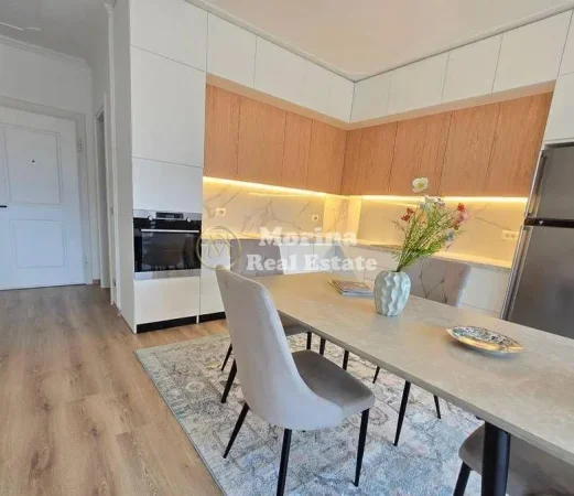 Tirane, jepet me qera apartament 2+1 Kati 5, 120 m² 1.150 € (Shallvaret, Myslym Shyri)