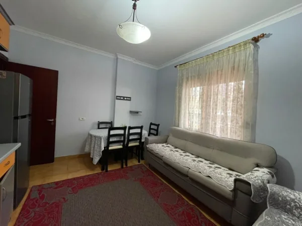 Tirane, jepet me qera apartament 1+1 Kati 2, 60 m² 350 € (Kodra e Diellit)