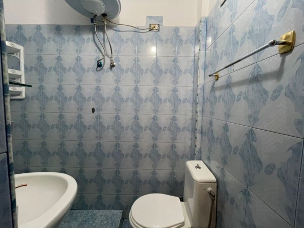 Tirane, jepet me qera apartament 1+1 Kati 2, 60 m² 350 € (Kodra e Diellit)