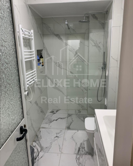 Tirane, jepet me qera apartament 2+1 Kati 3, 70 m² 500 € 