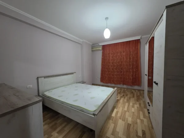 Tirane, jepet me qera apartament 2+1 Kati 6, 100 m² 600 € (Astir)