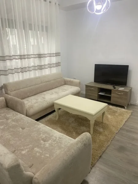 🏡✨ JEPET APARTAMENT 2+1+2 ME QERA ALI DEM ✨🏡 450 €uro (MANGALEM)