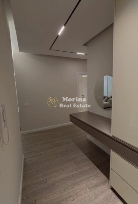 Tirane, jepet me qera apartament 2+1 Kati 1, 95 m² 1.100 € (TEG)