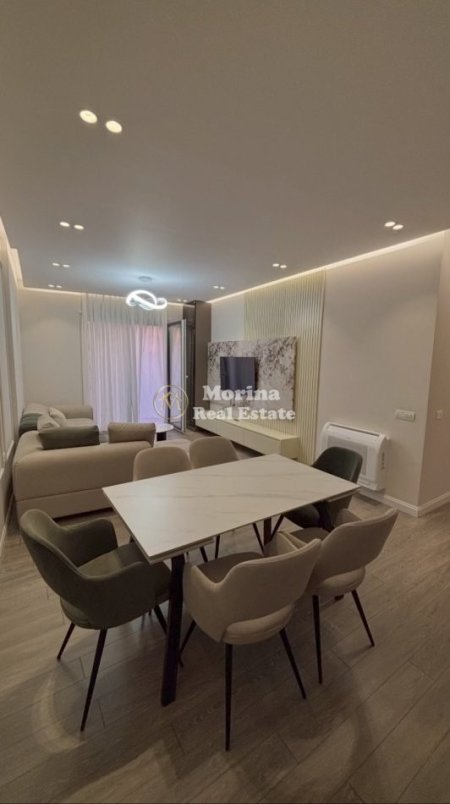 Tirane, jepet me qera apartament 2+1 Kati 1, 95 m² 1.100 € (TEG)
