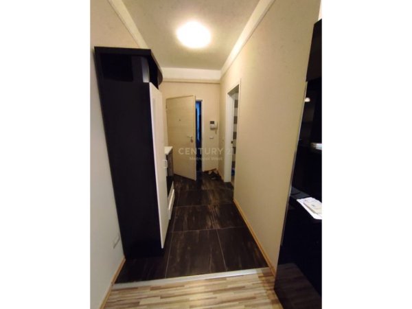 Tirane, jepet me qera apartament 2+1+Ballkon Kati 2, 90 m² 750 € (Myslym shyri)