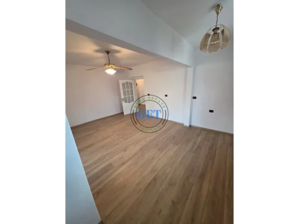 Durres, shitet 2+1+Ballkon , 85 m² 115.000 € 