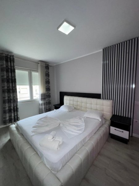 Tirane, shitet apartament 1+1+Ballkon Kati 2, 70 m² 133.000 € (Rruga 5 Maj (Concordi))